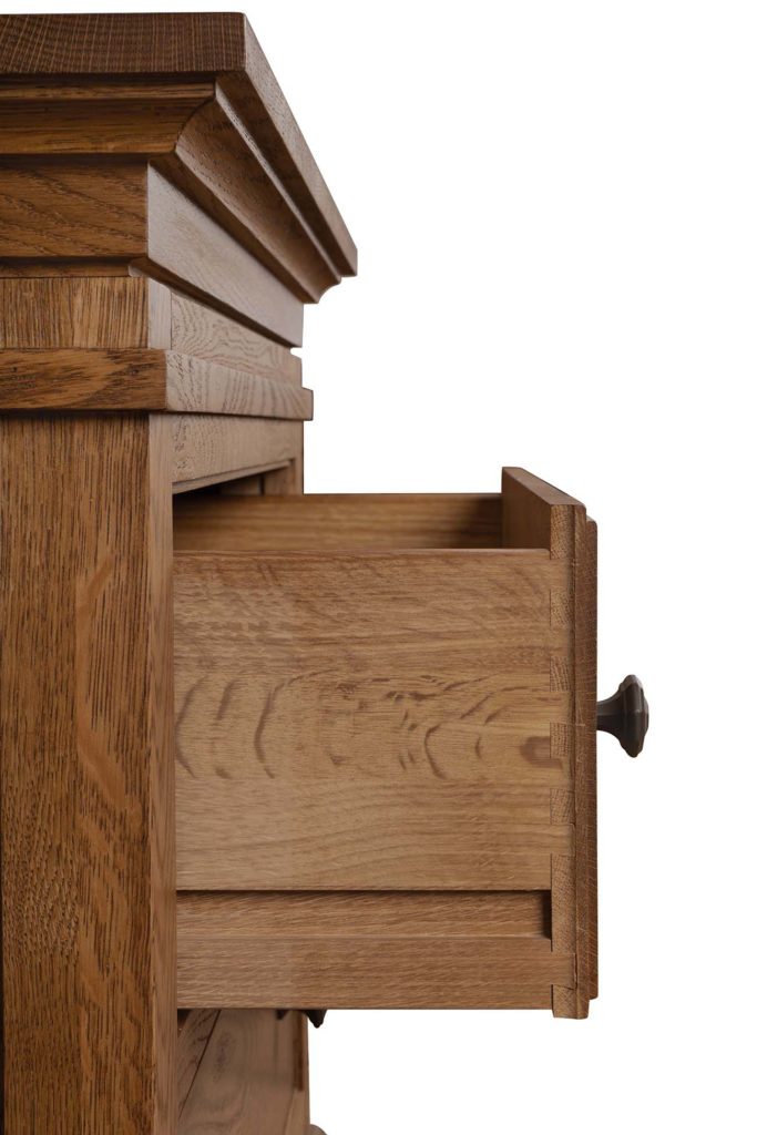 p_8115_StLawrenceNightStandDetail3_o_s_-683x1024