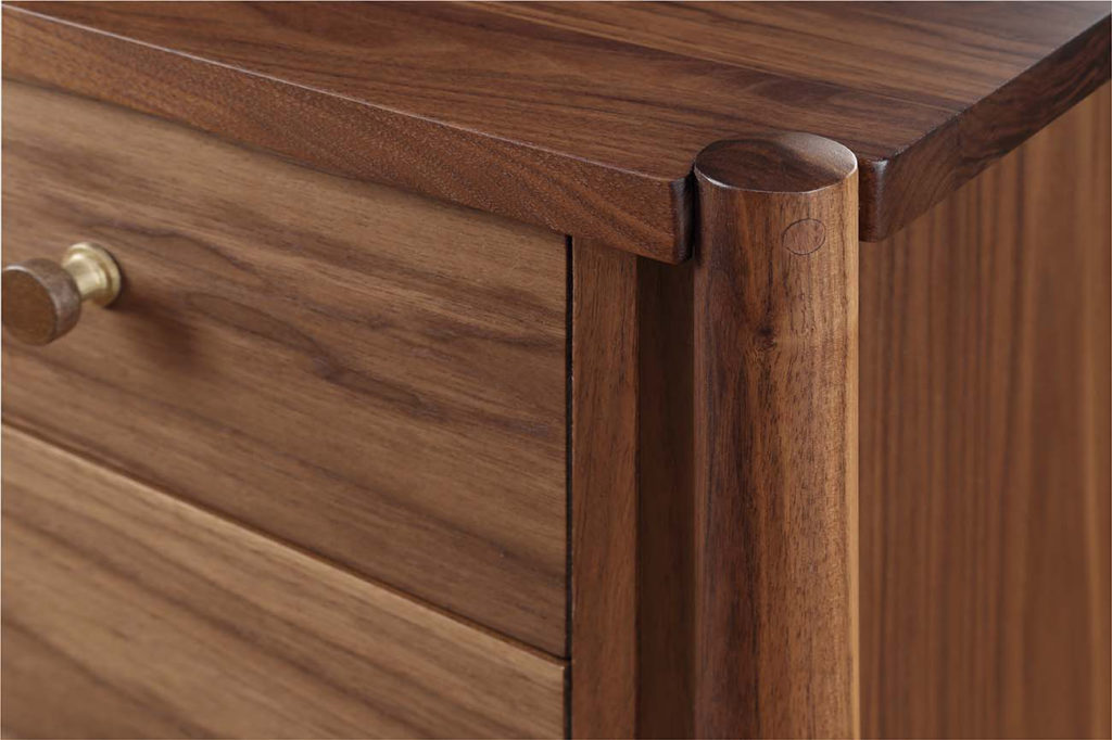 p_9913-WNT_DresserDetail_w_s_-1024x682