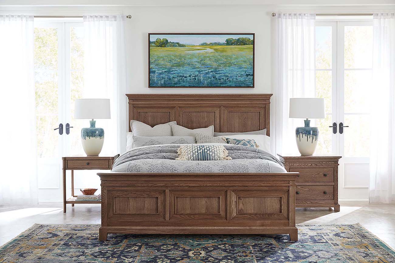 St. Lawrence Bedroom (night stands)